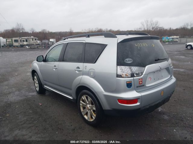 2011 MITSUBISHI OUTLANDER JA4JT3AW7BU036029 Photo 2