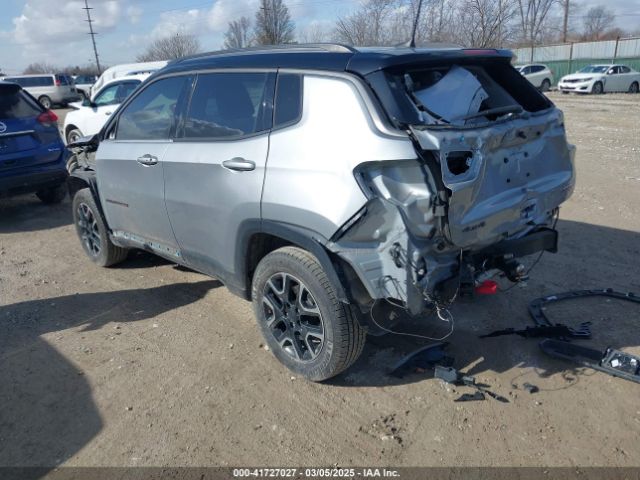 3C4NJDDB6JT501744 Jeep Compass Trailhawk 4x4