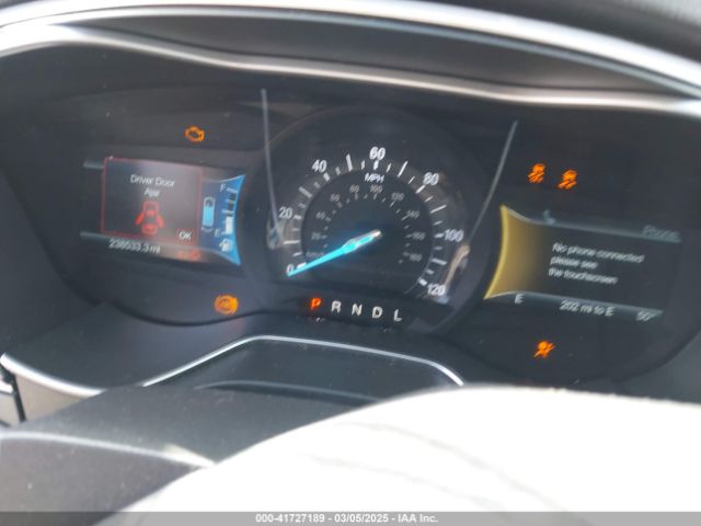 3FA6P0LU8FR266272 Ford Fusion Hybrid Se
