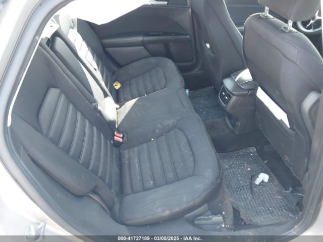 3FA6P0LU8FR266272 Ford Fusion Hybrid Se