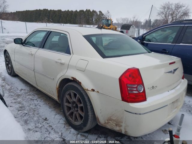 2008 CHRYSLER 300 2C3LA53GX8H287584 Photo 2
