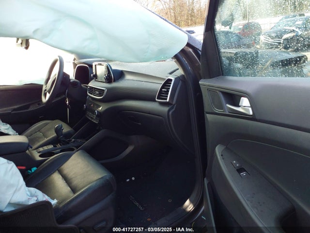 KM8J33AL4KU022757 Hyundai Tucson Limited