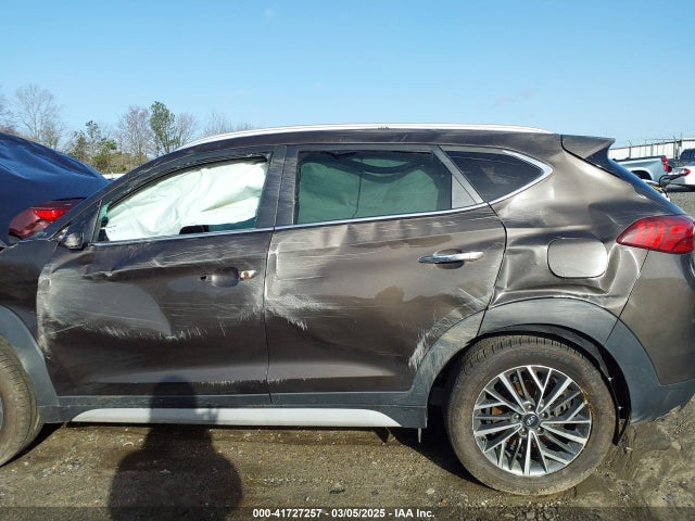 KM8J33AL4KU022757 Hyundai Tucson Limited