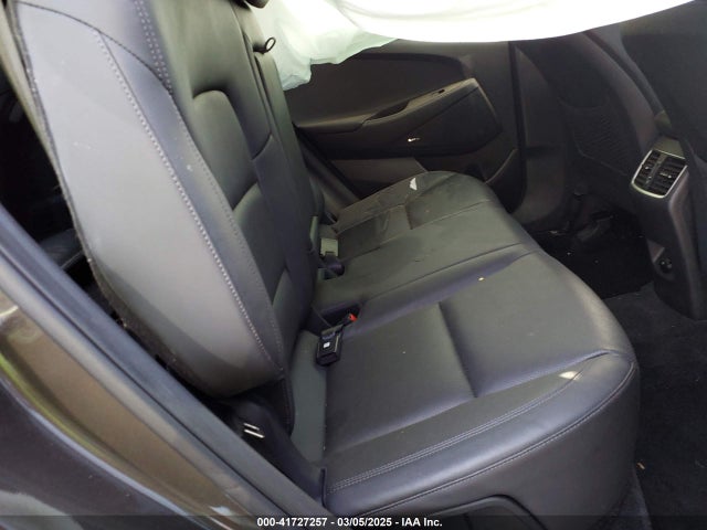KM8J33AL4KU022757 Hyundai Tucson Limited