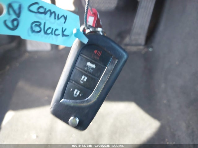 4T1B11HK4KU205023 Toyota CAMRY LE