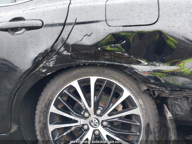 4T1B11HK1JU143854 Toyota CAMRY SE