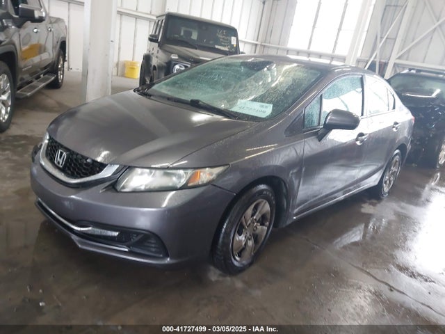 19XFB2F53EE044723 Honda Civic Lx