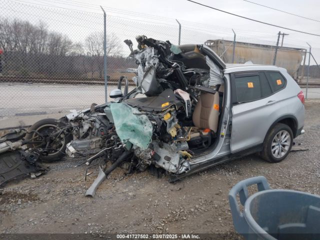 2016 BMW X3 5UXWX9C57G0D65711 Photo 1