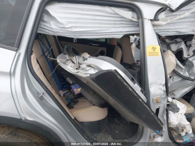 2016 BMW X3 5UXWX9C57G0D65711 Photo 7