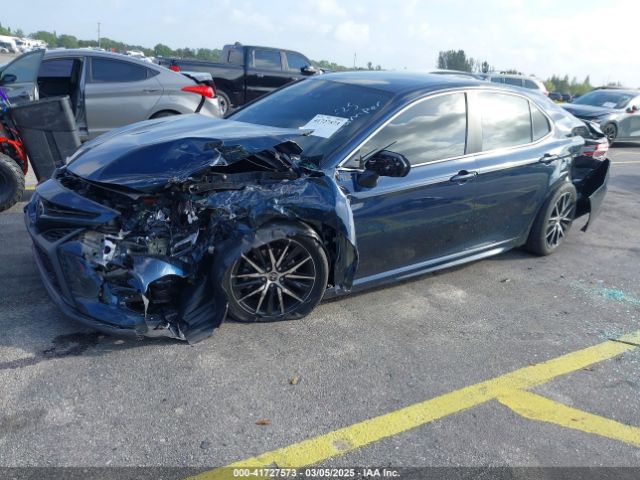 2021 TOYOTA CAMRY 4T1G11AK2MU616519 Photo 1