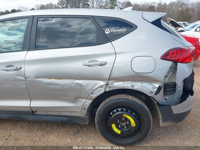 KM8J23A46LU183706 Hyundai TUCSON SE