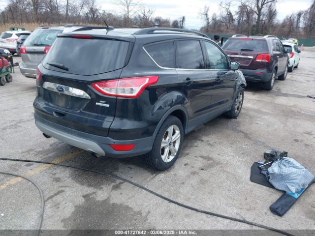 1FMCU0GXXEUA88622 Ford ESCAPE SE
