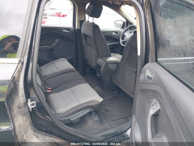1FMCU0GXXEUA88622 Ford ESCAPE SE