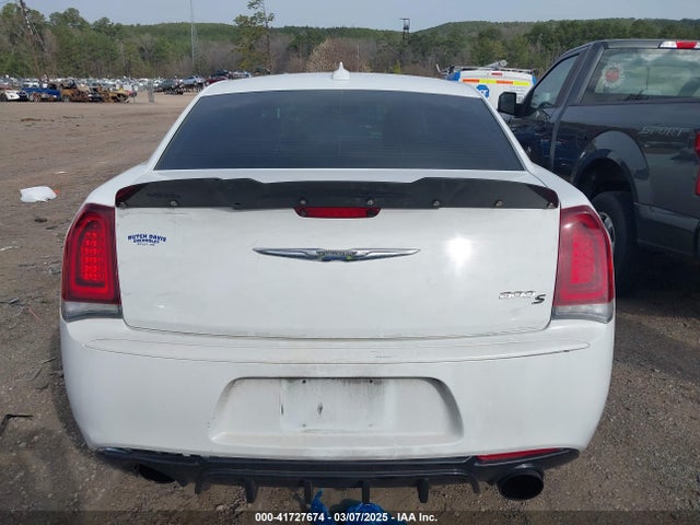 Chrysler 300 300s 2018 2C3CCABG1JH191675 Image 16