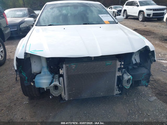 Chrysler 300 300s 2018 2C3CCABG1JH191675 Image 6