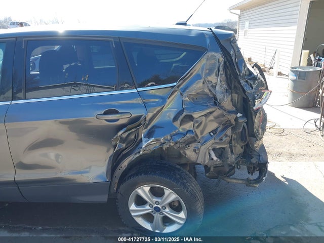 1FMCU9GXXFUB01598 Ford ESCAPE SE