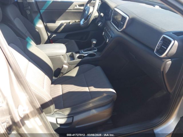 KNDPMCAC3N7996924 KIA Sportage Lx