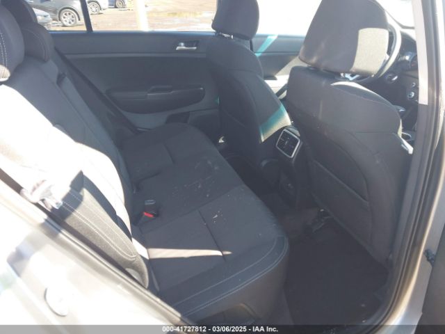 KNDPMCAC3N7996924 KIA Sportage Lx