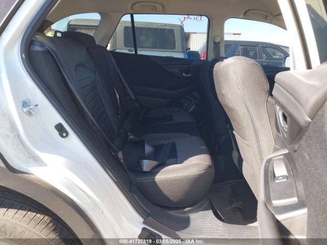 4S4BTACC9P3169255 Subaru Outback Premium