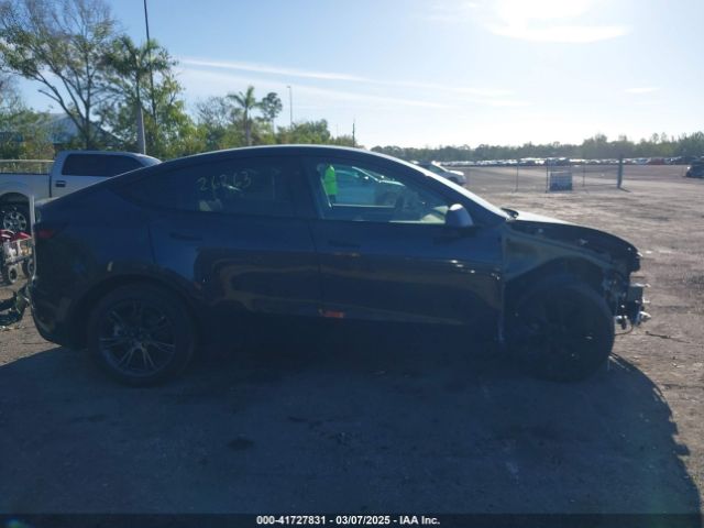 7SAYGDEE0SA347522 Tesla Model Y Long Range Dual Motor All-wheel Drive