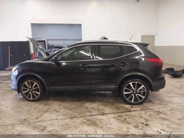 JN1BJ1CR5KW620321 Nissan Rogue Sport Sl