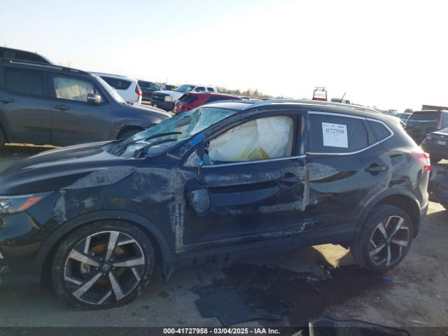 JN1BJ1CW7NW486759 Nissan Rogue Sport Sl Awd Xtronic Cvt