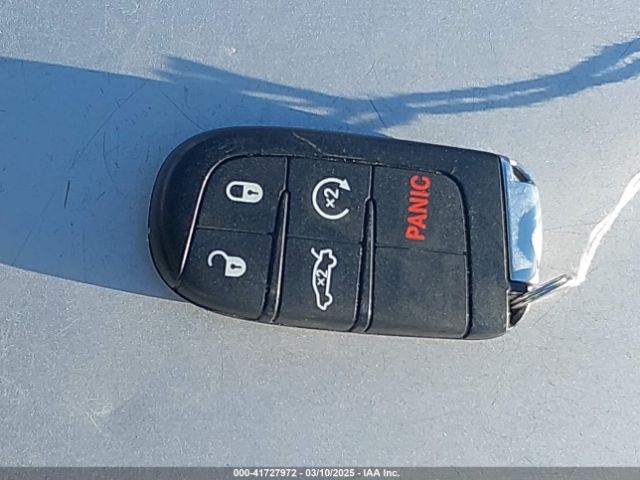 2C3CDXHG0FH858718 Dodge Charger Sxt