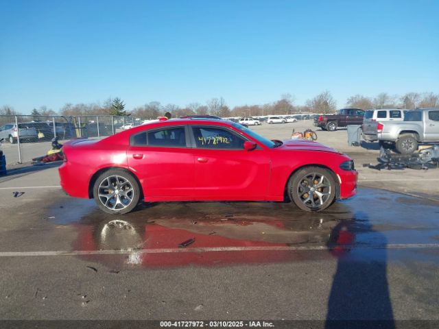 2C3CDXHG0FH858718 Dodge Charger Sxt