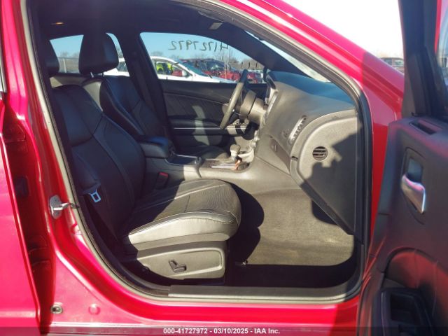 2C3CDXHG0FH858718 Dodge Charger Sxt