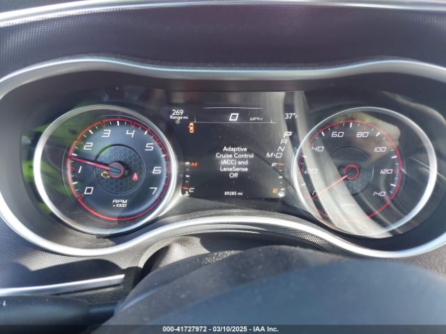 2C3CDXHG0FH858718 Dodge Charger Sxt