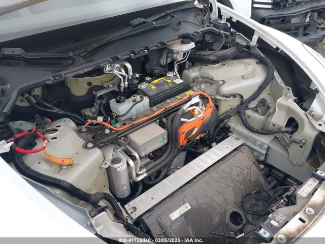 2021 TESLA MODEL Y 5YJYGDEE3MF087054 Photo 9