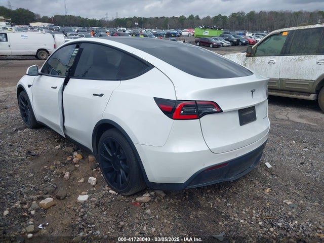 2021 TESLA MODEL Y 5YJYGDEE3MF087054 Photo 2