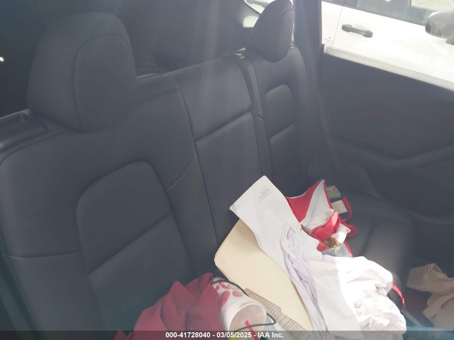 2021 TESLA MODEL Y 5YJYGDEE3MF087054 Photo 7