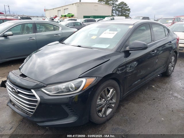 5NPD84LF3JH252301 Hyundai ELANTRA SEL