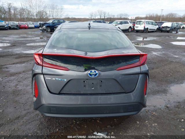 JTDKAMFP1N3218374 Toyota Prius Prime Le