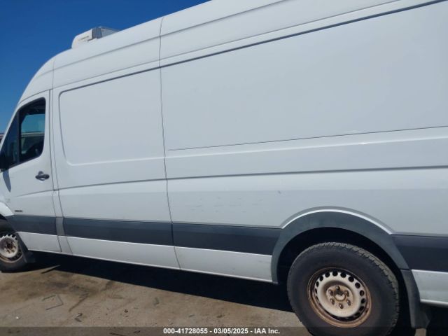 WDYPE8DD4GP229783 Freightliner Sprinter 2500 High  Roof/high Roof