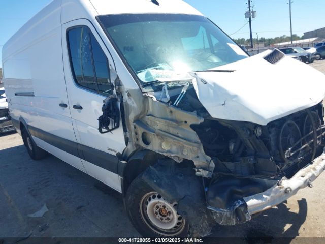 WDYPE8DD4GP229783 Freightliner Sprinter 2500 High  Roof/high Roof