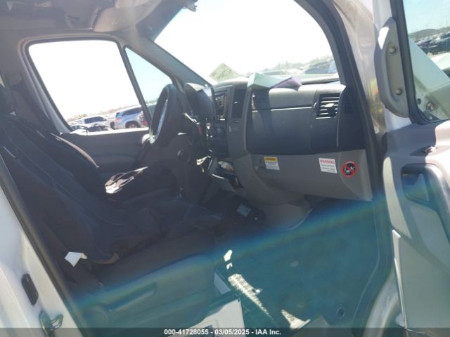 WDYPE8DD4GP229783 Freightliner Sprinter 2500 High  Roof/high Roof