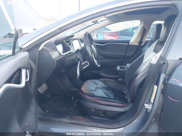 2013 TESLA MODEL S 5YJSA1DP8DFP14078 Photo 4