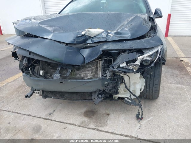 1G1ZD5STXLF099291 Chevrolet Malibu Fwd Lt