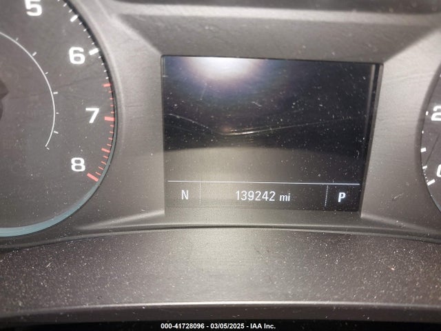 1G1ZD5STXLF099291 Chevrolet Malibu Fwd Lt
