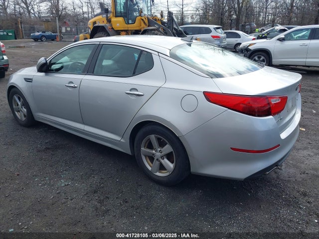 5XXGM4A76FG392107 KIA Optima Lx