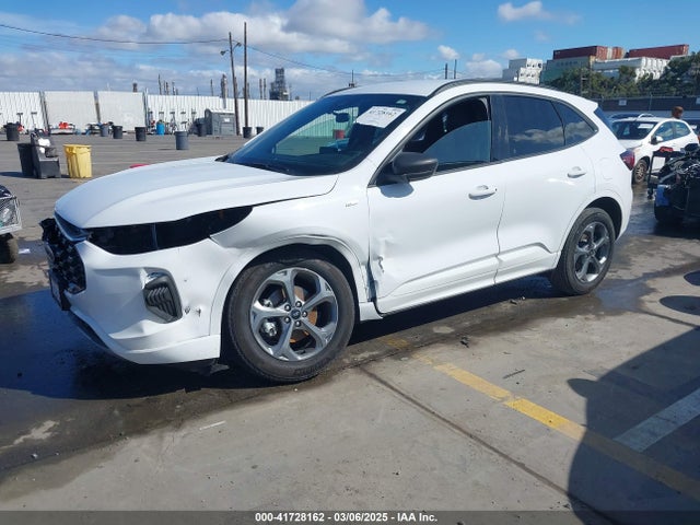 1FMCU0MZ2PUB39653 Ford Escape St-line
