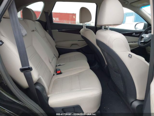5XYPG4A3XKG572572 KIA Sorento 2.4l Lx
