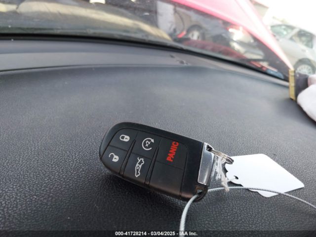 2C3CDXHG0FH827503 Dodge Charger Sxt