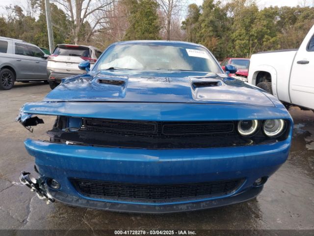 2C3CDZAG4LH235605 Dodge Challenger Sxt