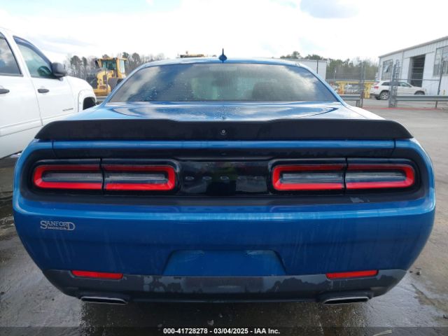 2C3CDZAG4LH235605 Dodge Challenger Sxt