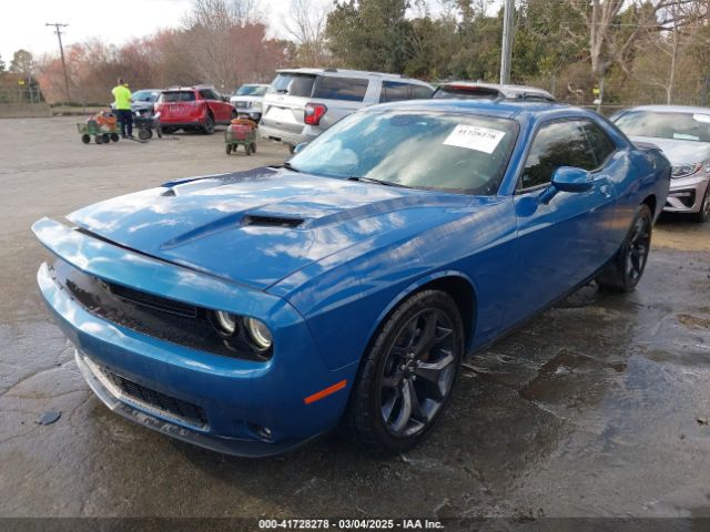 2C3CDZAG4LH235605 Dodge Challenger Sxt