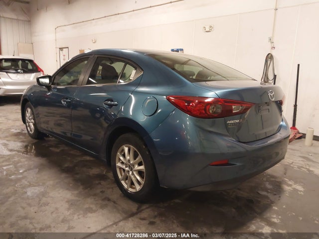 3MZBN1U74HM105413 Mazda pe