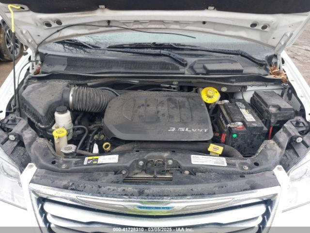 2015 CHRYSLER TOWN & COUNTRY 2C4RC1CG5FR655959 Photo 9